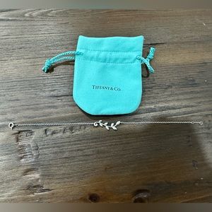 Tiffany Paloma Picasso® Olive Leaf Vine Bracelet